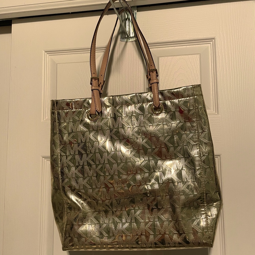 Michael Kors Metallic tote